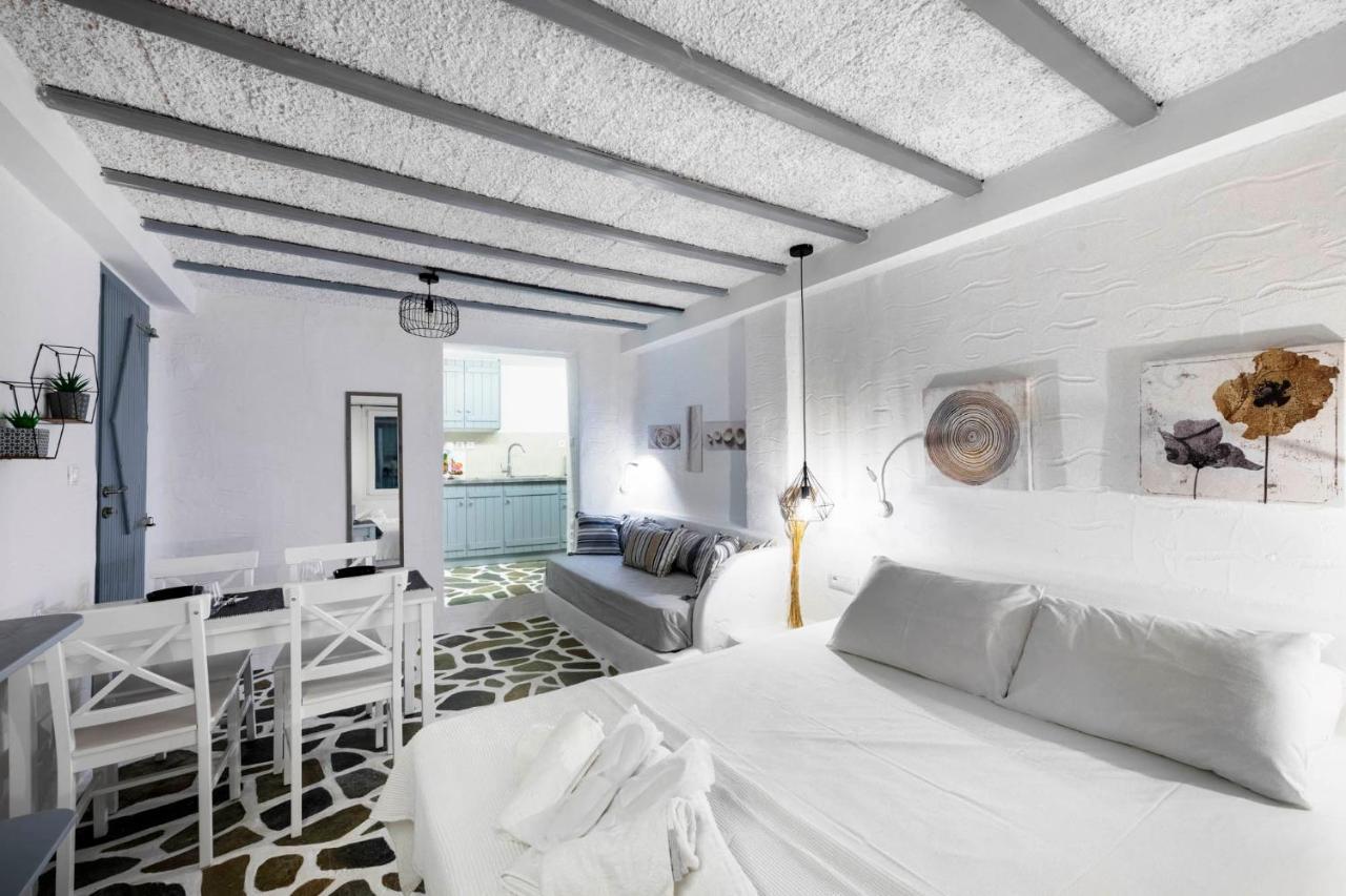 Endless Blue From Syros - Megas Gialos Resort - Suite 1 Exterior photo